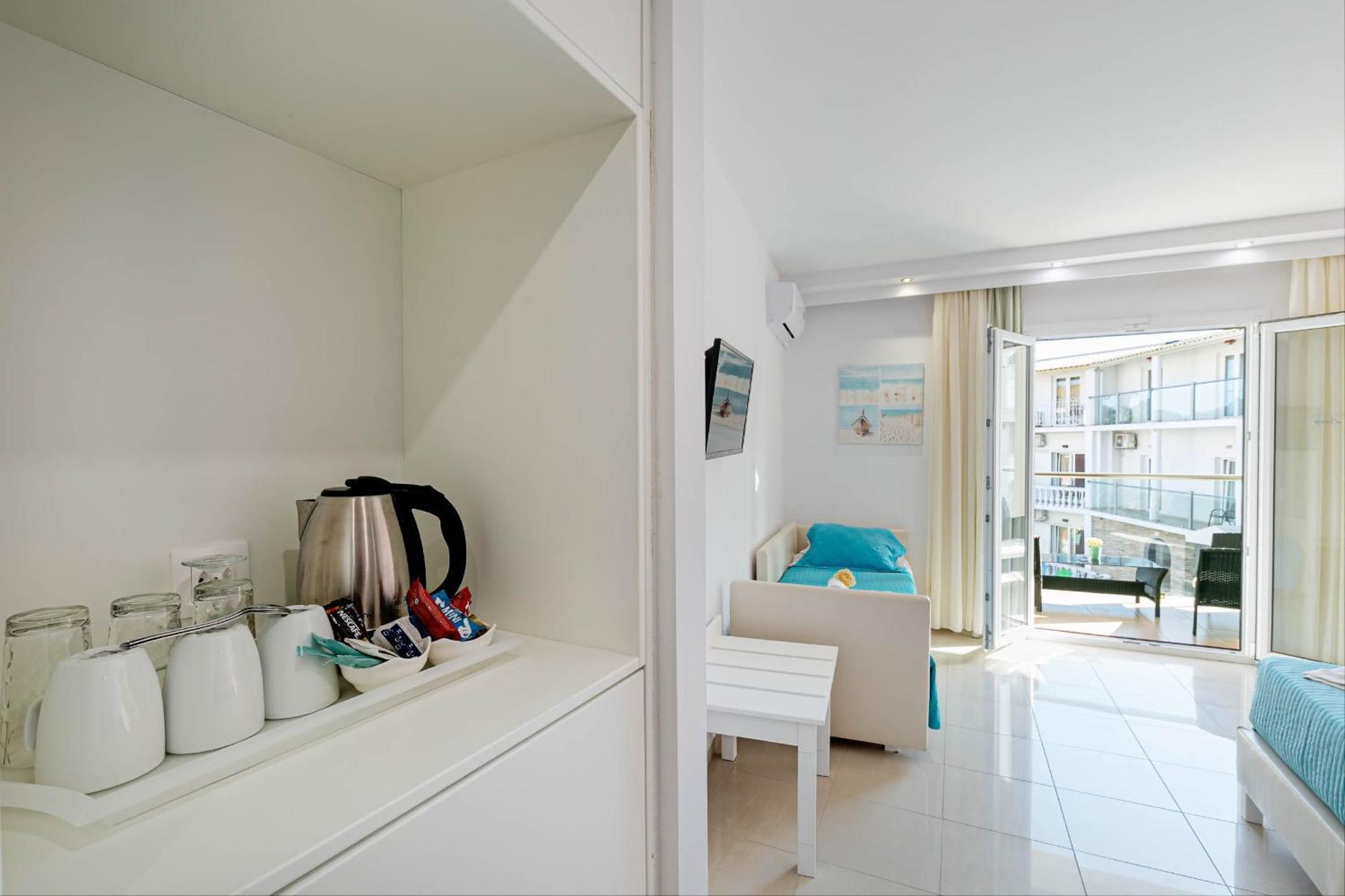 Palotel Design Gouviá Extérieur photo